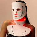 Lumalux Face+, Masque pour le visage et le cou à lumière LED Pro de Project E Beauty, 1600 LED, 7+2 couleurs 460~1072nm, Masque LED à lumière rouge +